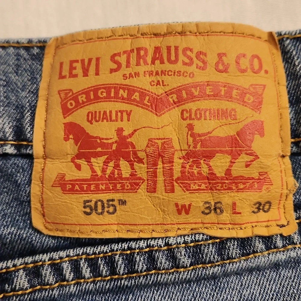 Levi's jeans 505 Regular fit straight men's 36x30‎ blue denim red tab